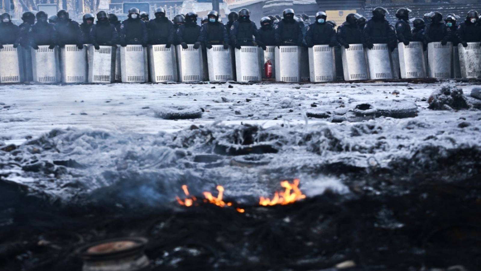 Презентація на тему «Євромайдан» (варіант 1) - Слайд #30 Презентація на тему «Євромайдан» (варіант 1) - Слайд #30