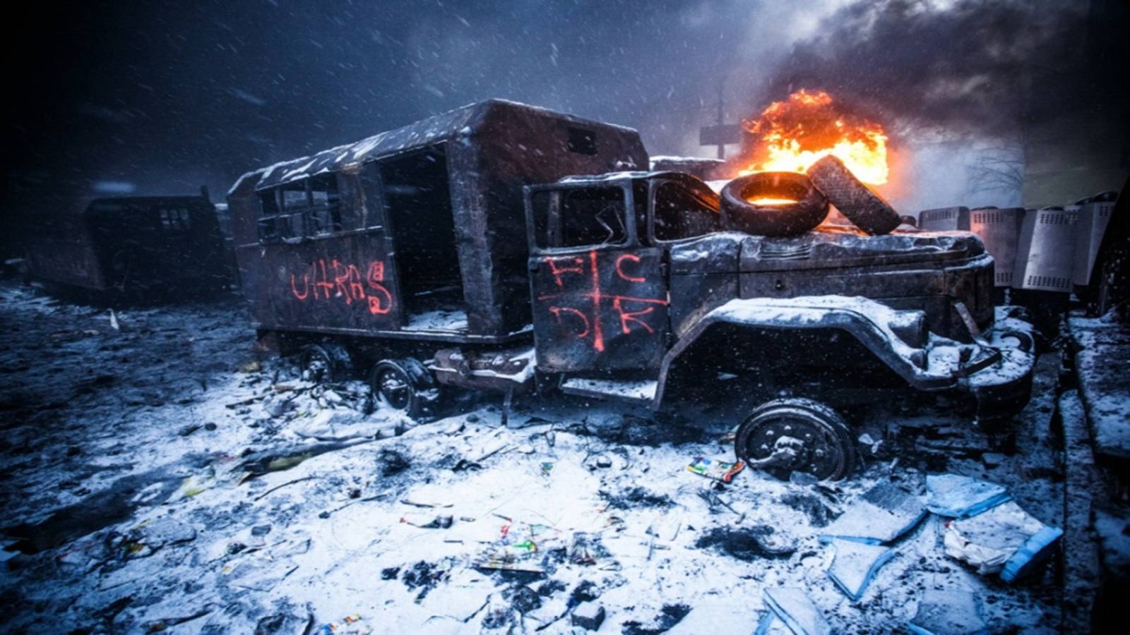 Презентація на тему «Євромайдан» (варіант 1) - Слайд #38 Презентація на тему «Євромайдан» (варіант 1) - Слайд #38