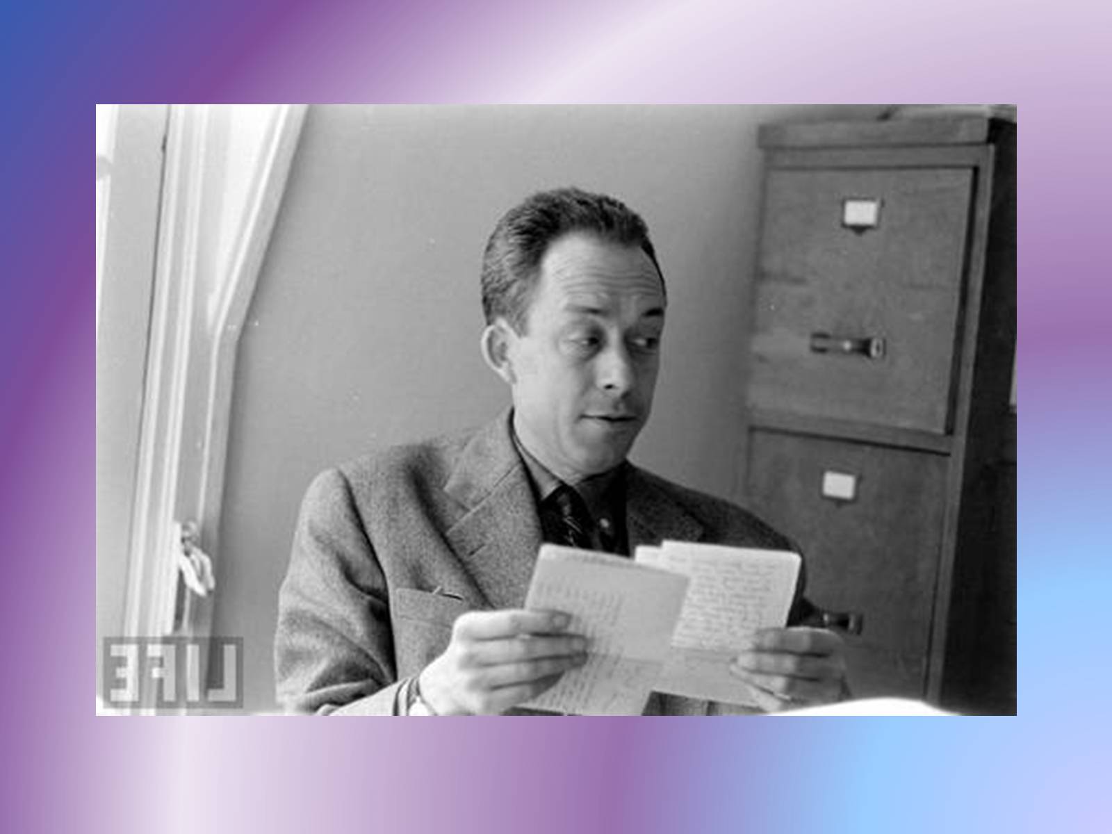 Презентація на тему «Альбер Камю» (варіант 11) - Слайд #20 Презентація на тему «Альбер Камю» (варіант 11) - Слайд #20