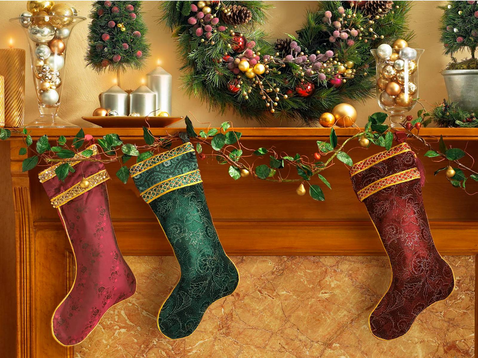 Презентація на тему «Christmas Traditions» - Слайд #5 Презентація на тему «Christmas Traditions» - Слайд #5