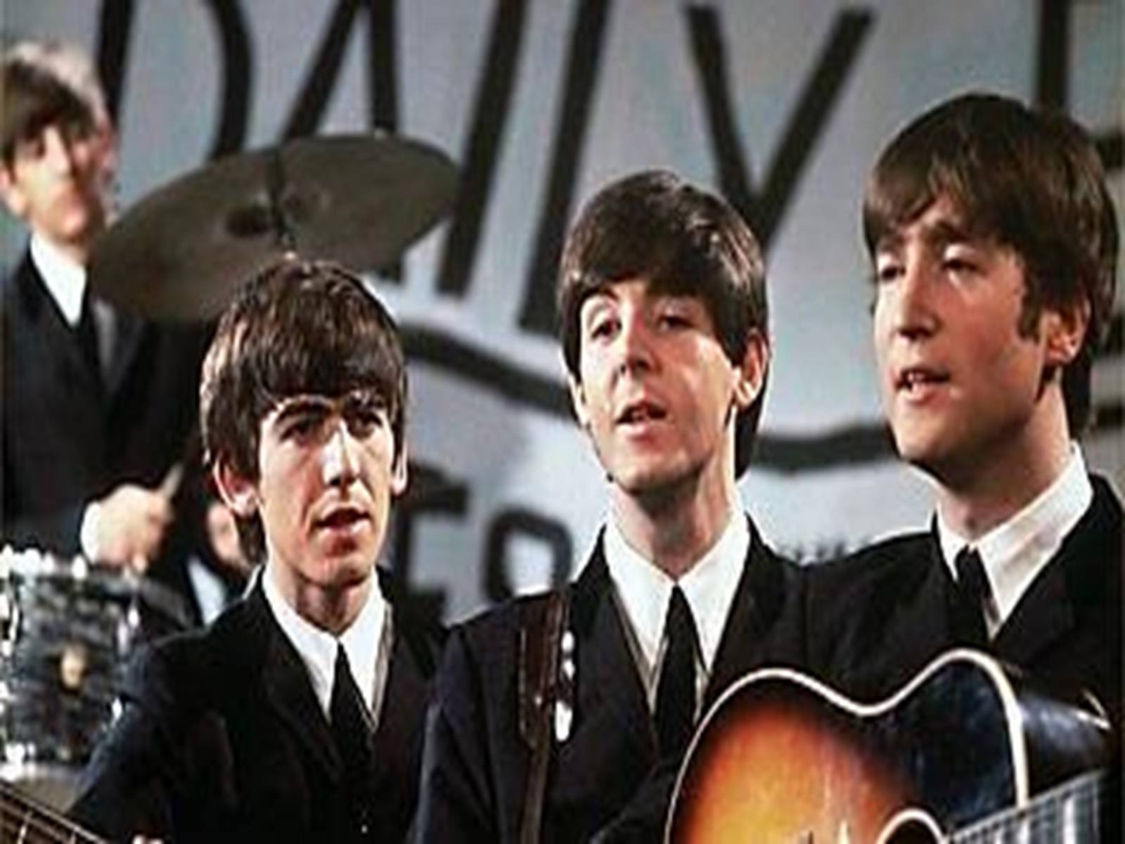 Презентація на тему «The Beatles» (варіант 6) - Слайд #31 Презентація на тему «The Beatles» (варіант 6) - Слайд #31