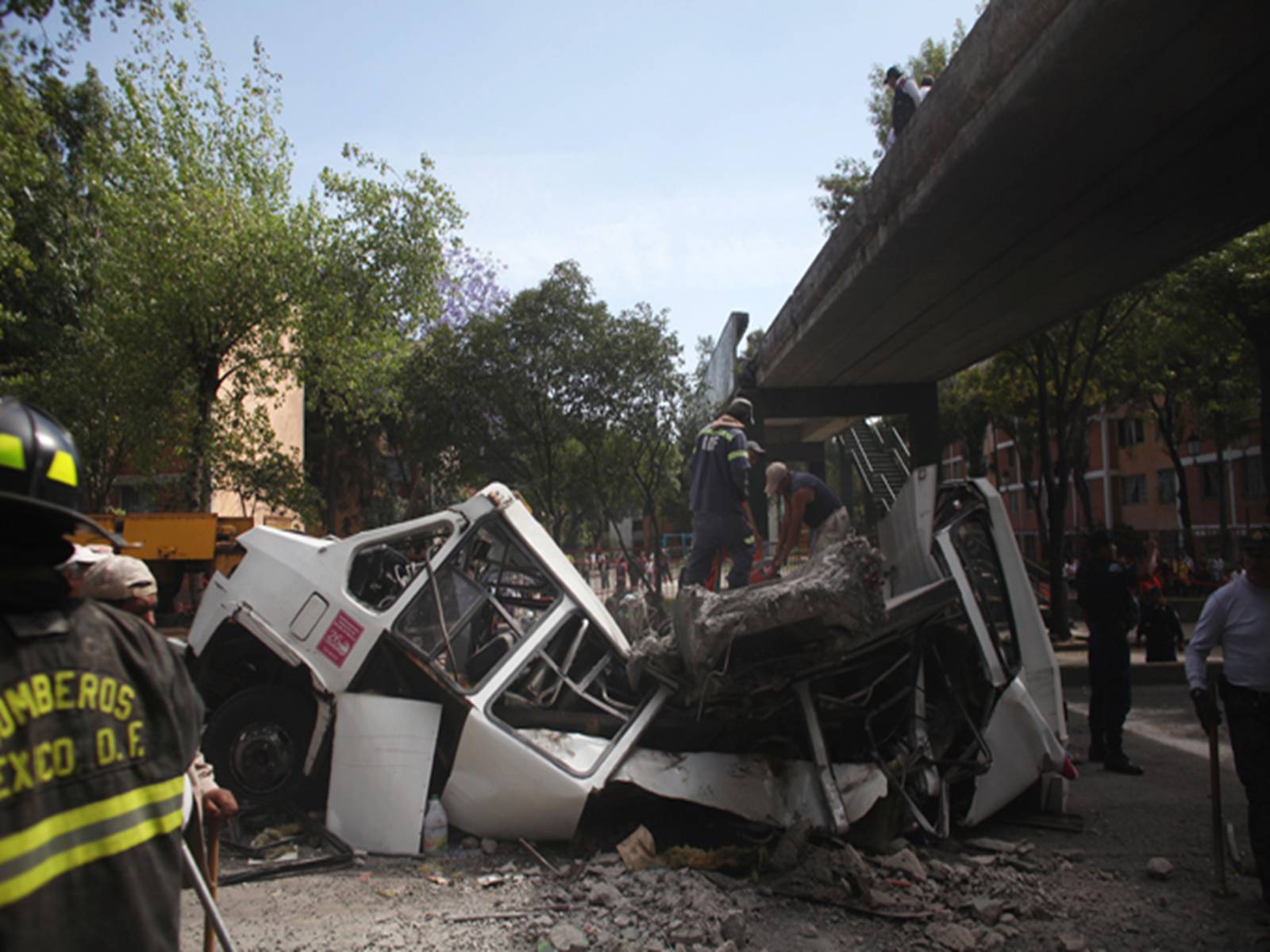 Презентація на тему «Earthquake in Mexico 2012» - Слайд #8 Презентація на тему «Earthquake in Mexico 2012» - Слайд #8