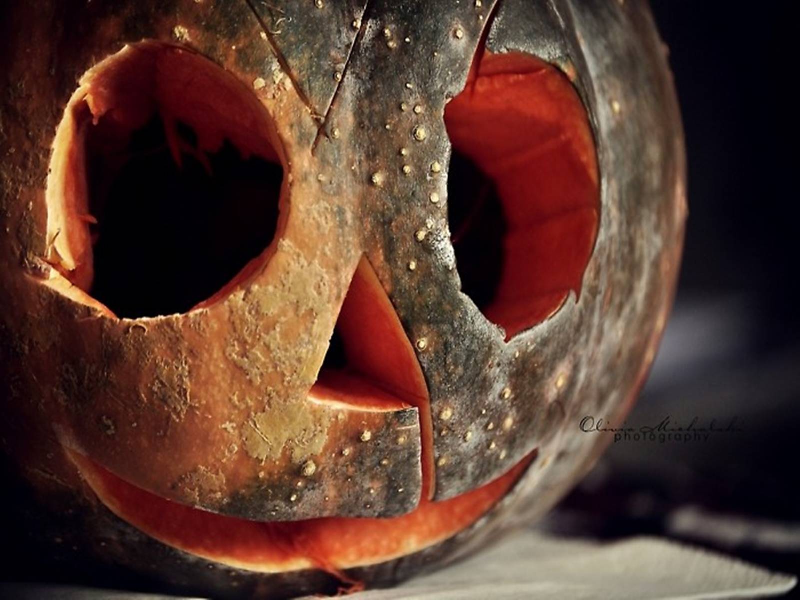 Презентація на тему «Halloween» (варіант 4) - Слайд #16 Презентація на тему «Halloween» (варіант 4) - Слайд #16
