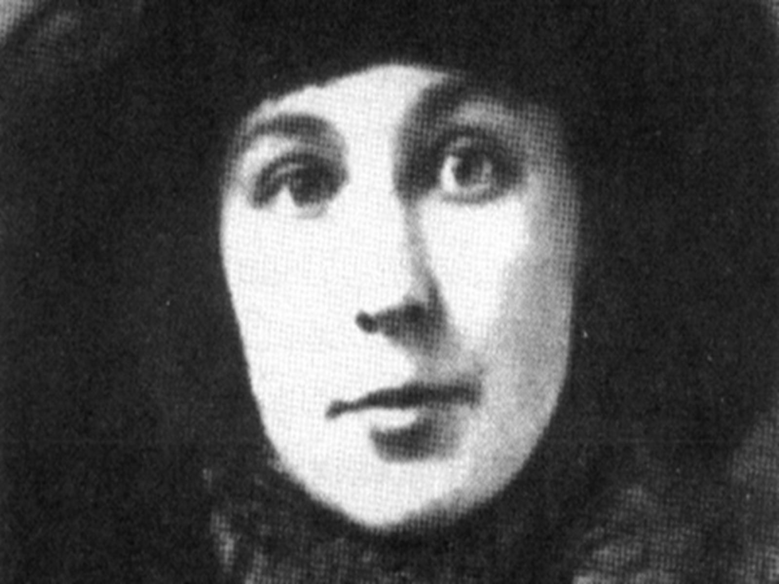 Презентація на тему «Марина Цвєтаєва» (варіант 2) - Слайд #3 Презентація на тему «Марина Цвєтаєва» (варіант 2) - Слайд #3