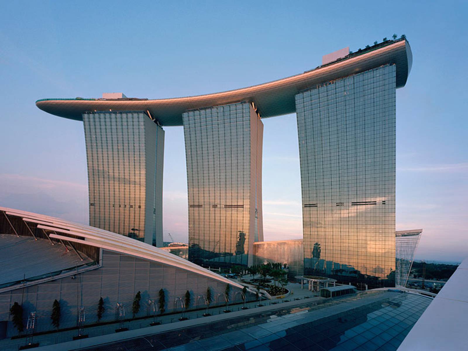 Презентація на тему «Singapore Hotel Marina» - Слайд #11 Презентація на тему «Singapore Hotel Marina» - Слайд #11
