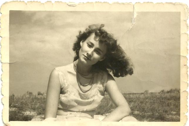 Фотографії Галина Посвятовська