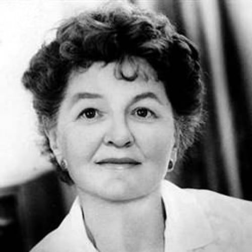 Фотографії Памела Ліндон Треверс
